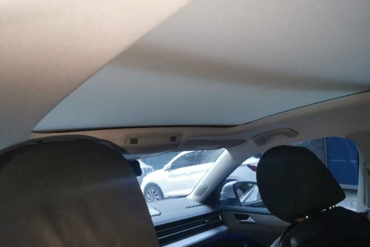 Used Volkswagen Sagitar 2025 300TSI DSG Flyover Edition Headliner