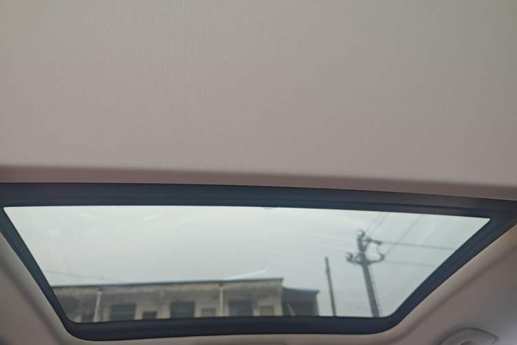 Used Volkswagen Sagitar 2025 Revised Version Three 300TSI DSG Excellence Edition Headliner