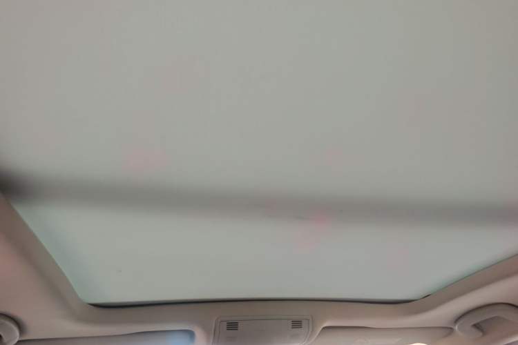 Used Volkswagen Sagitar 2025 Revised Version Three 300TSI DSG Excellence Edition Headliner