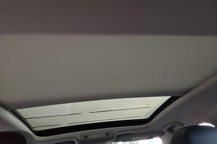 Used Volkswagen Sagitar 2025 300TSI DSG Excellence Edition Headliner