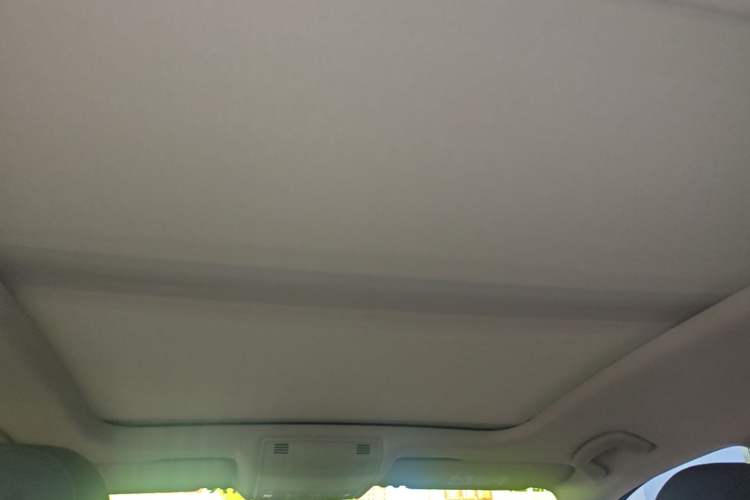 Used Volkswagen Sagitar 2025 Facelifted 300TSI DSG Flyover Edition Headliner