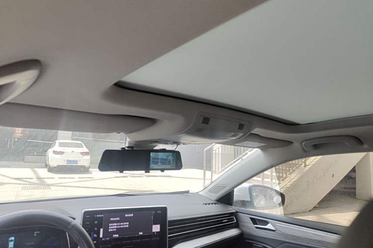 Used Volkswagen Sagitar 2025 300TSI DSG Excellence Edition Headliner
