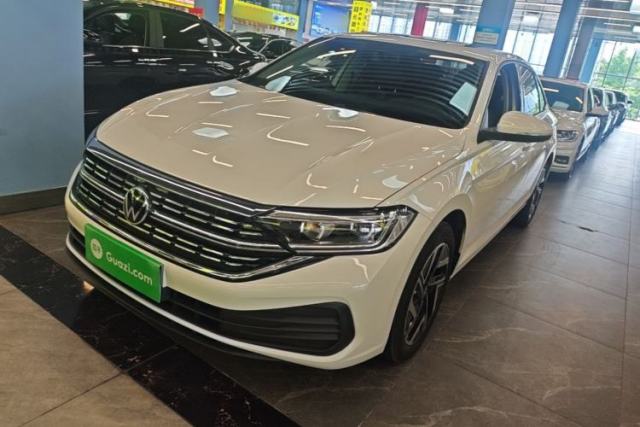 Used Volkswagen Sagitar 2025 Facelifted 300TSI DSG Flyover Edition