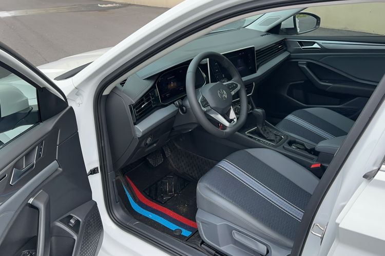 Used Volkswagen Sagitar 2025 300TSI DSG Flyover Edition Interior 1