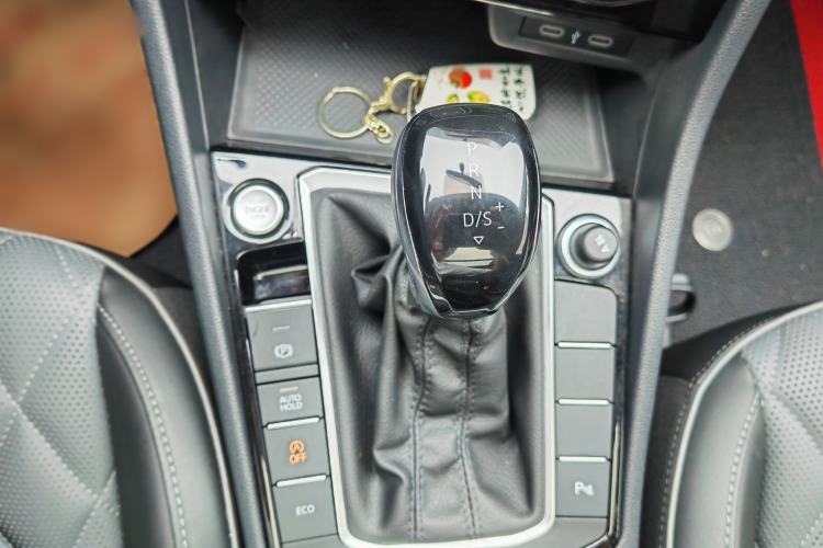 Used Volkswagen Sagitar 2025 Revised Version 2 300TSI DSG Excellence Edition Interior 6