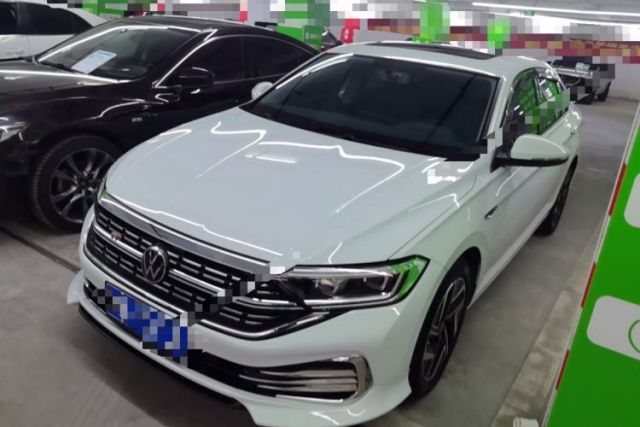 Used Volkswagen Sagitar 2025 Revised 300TSI DSG Excellence Edition