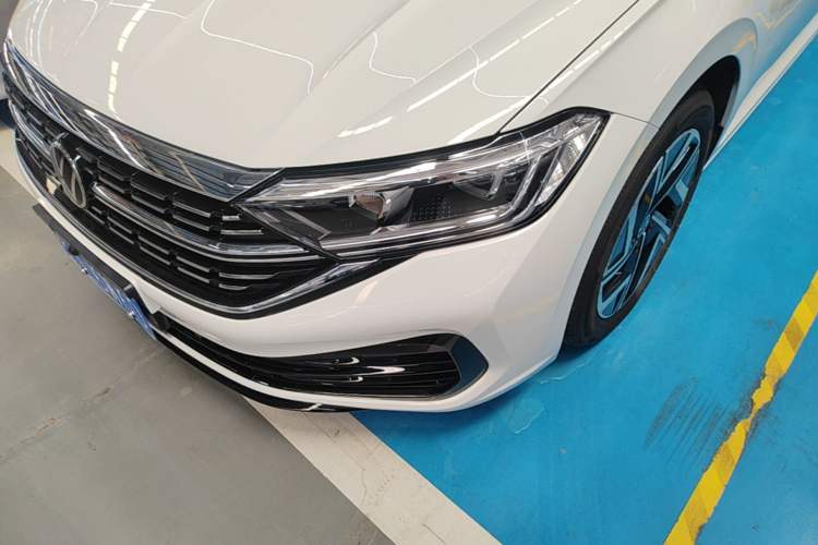 Used Volkswagen Sagitar 2025 Revised 300TSI DSG Excellence Edition Left Front Headlight