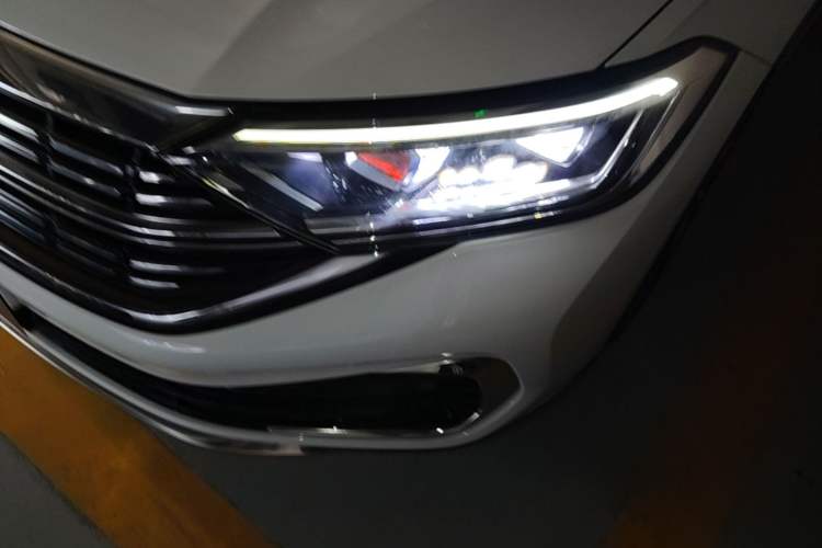 Used Volkswagen Sagitar 2025 Revised Version 2 300TSI DSG Excellence Edition Left Front Headlight