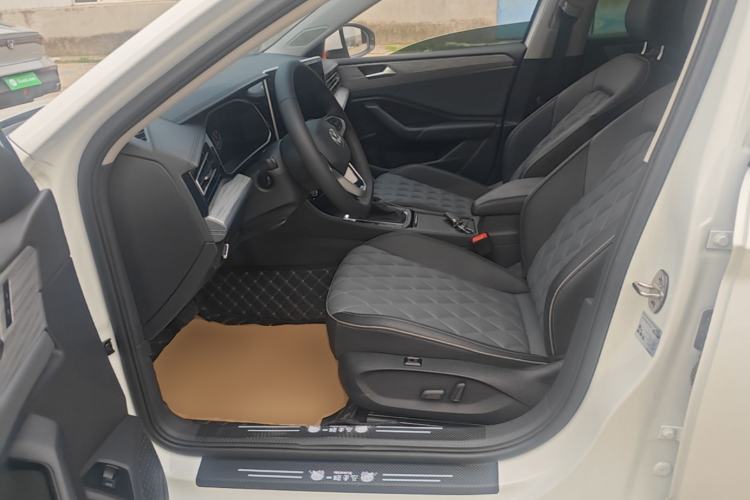 Used Volkswagen Sagitar 2025 Revised Version Three 300TSI DSG Excellence Edition Left Front Seat