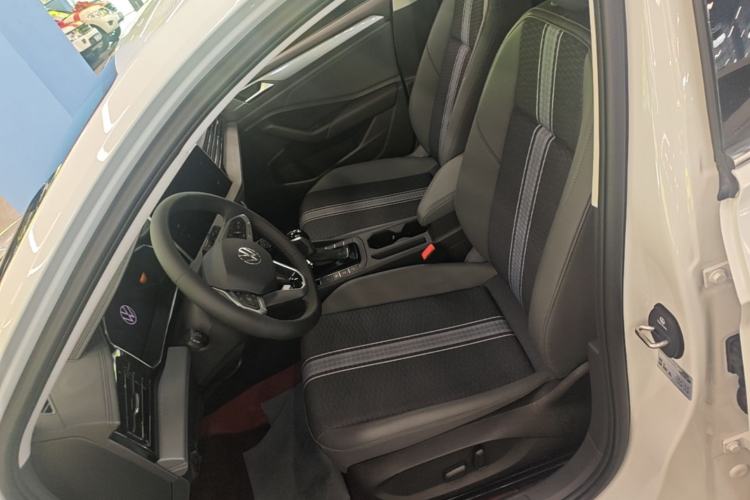 Used Volkswagen Sagitar 2025 Facelifted 300TSI DSG Flyover Edition Left Front Seat