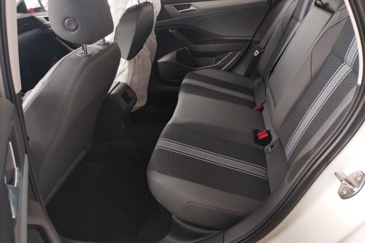 Used Volkswagen Sagitar 2025 Facelift 200TSI DSG Flyover Edition Left Rear Seat