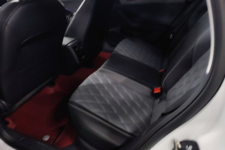 Used Volkswagen Sagitar 2025 Revised 300TSI DSG Excellence Edition Left Rear Seat