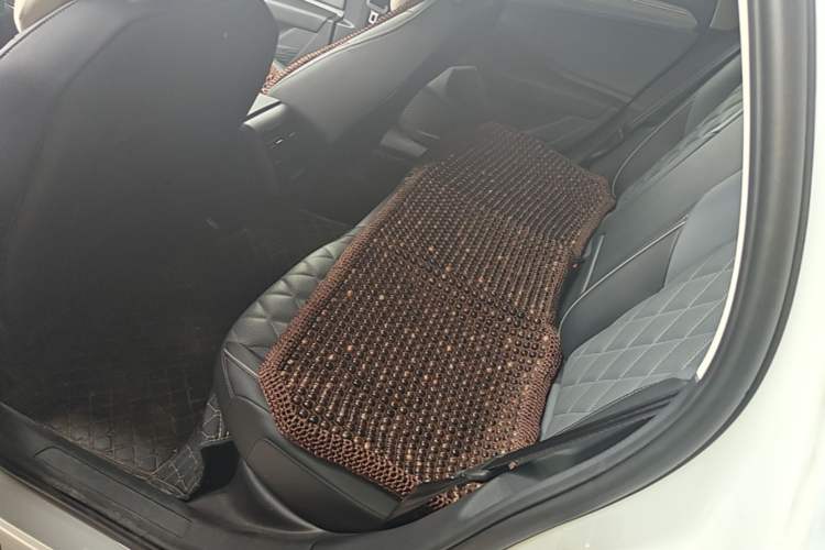 Used Volkswagen Sagitar 2025 300TSI DSG Excellence Edition Left Rear Seat