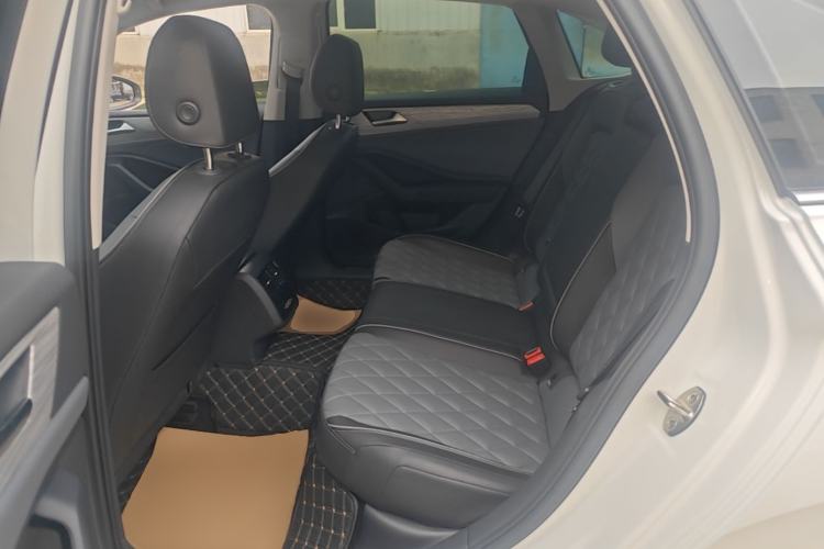 Used Volkswagen Sagitar 2025 Revised Version Three 300TSI DSG Excellence Edition Left Rear Seat