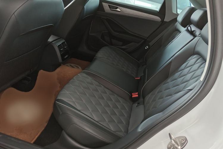 Used Volkswagen Sagitar 2025 300TSI DSG Excellence Edition Left Rear Seat