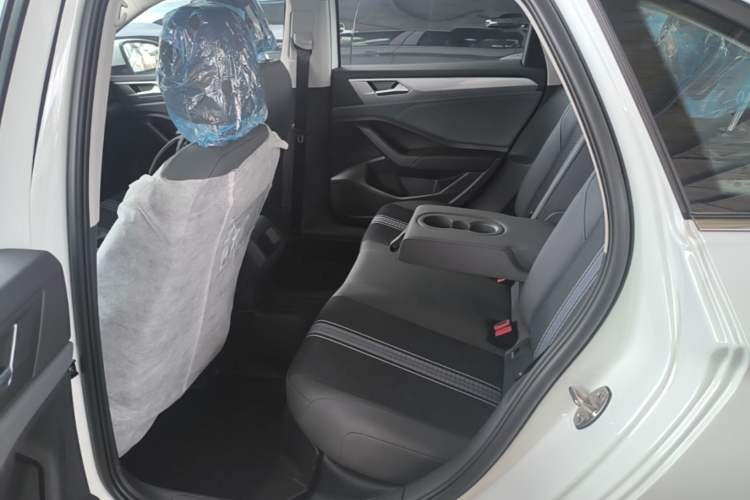 Used Volkswagen Sagitar 2025 Facelift 200TSI DSG Flyover Edition Left Rear Seat