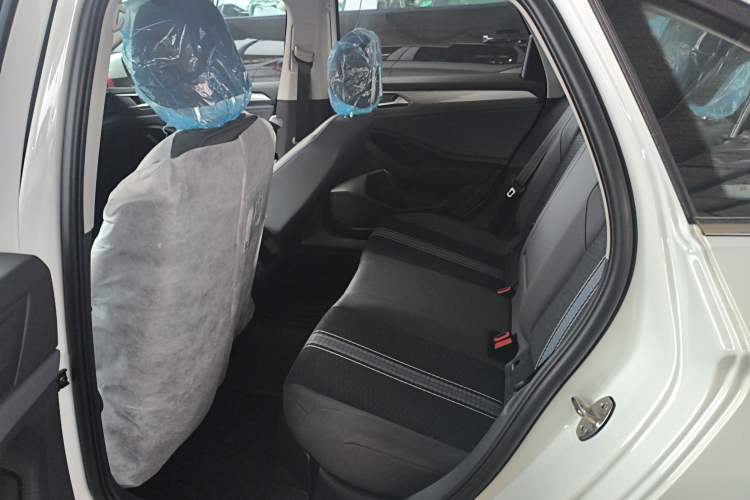 Used Volkswagen Sagitar 2025 Facelift 200TSI DSG Flyover Edition Left Rear Seat