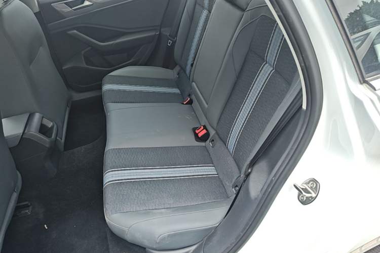 Used Volkswagen Sagitar 2025 200TSI DSG Flyover Edition Left Rear Seat
