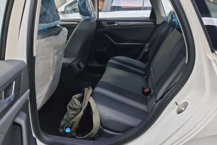 Used Volkswagen Sagitar 2025 Facelift 200TSI DSG Flyover Edition Left Rear Seat
