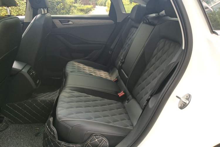 Used Volkswagen Sagitar 2025 Revised Version Three 300TSI DSG Excellence Edition Left Rear Seat