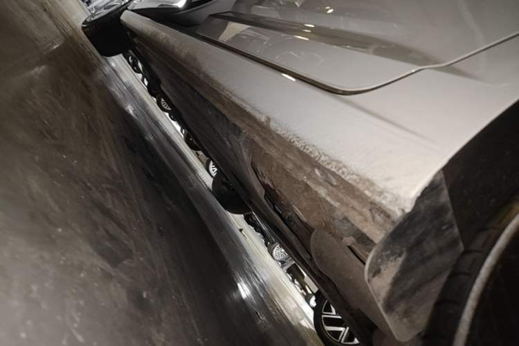Used Volkswagen Sagitar 2025 300TSI DSG Excellence Edition Left Side Sill