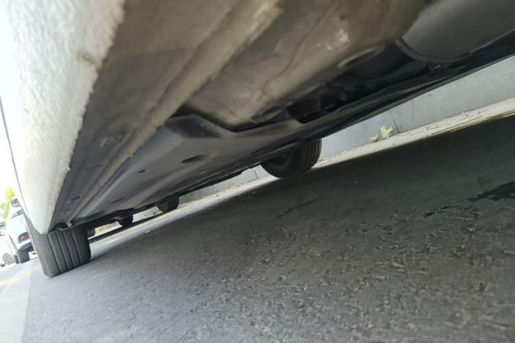 Used Volkswagen Sagitar 2025 Revised 300TSI DSG Excellence Edition Left Side Sill