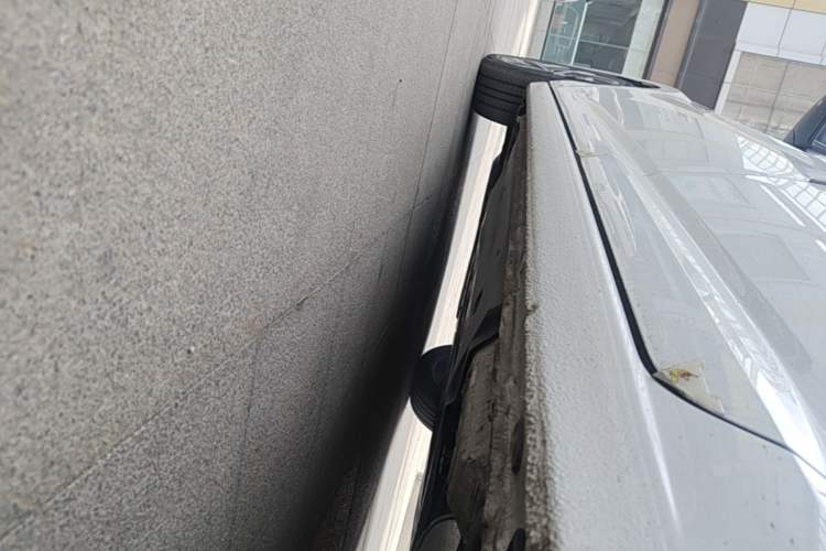 Used Volkswagen Sagitar 2025 300TSI DSG Excellence Edition Left Side Sill