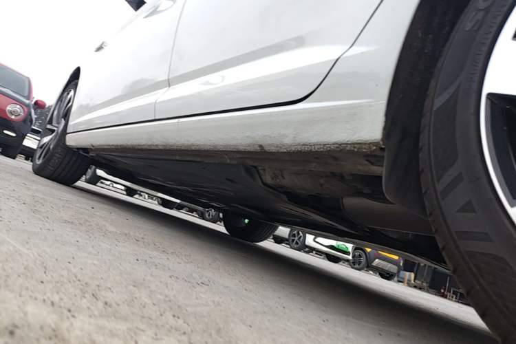 Used Volkswagen Sagitar 2025 Revised Version Three 300TSI DSG Excellence Edition Left Side Sill