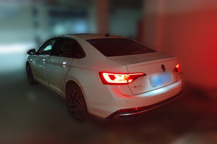 Used Volkswagen Sagitar 2025 Revised Version Three 300TSI DSG Excellence Edition Rear Left 45 Deg