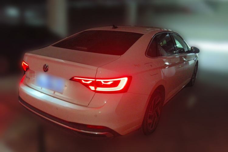 Used Volkswagen Sagitar 2025 Revised Version Three 300TSI DSG Excellence Edition Rear Right 45 Deg