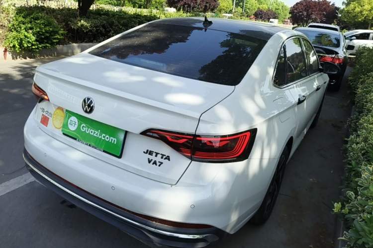 Used Volkswagen Sagitar 2025 Revised 300TSI DSG Excellence Edition Rear Right 45 Deg