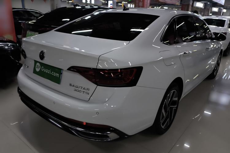 Used Volkswagen Sagitar 2025 300TSI DSG Excellence Edition Rear Right 45 Deg