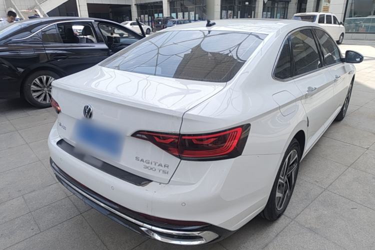 Used Volkswagen Sagitar 2025 300TSI DSG Excellence Edition Rear Right 45 Deg
