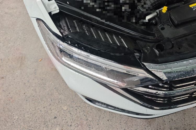 Used Volkswagen Sagitar 2025 Revised Version 2 300TSI DSG Excellence Edition Right Front Headlight