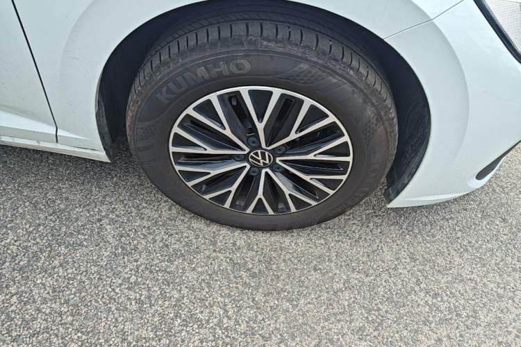 Used Volkswagen Sagitar 2025 200TSI DSG Flyover Edition Right Front Wheel Hub