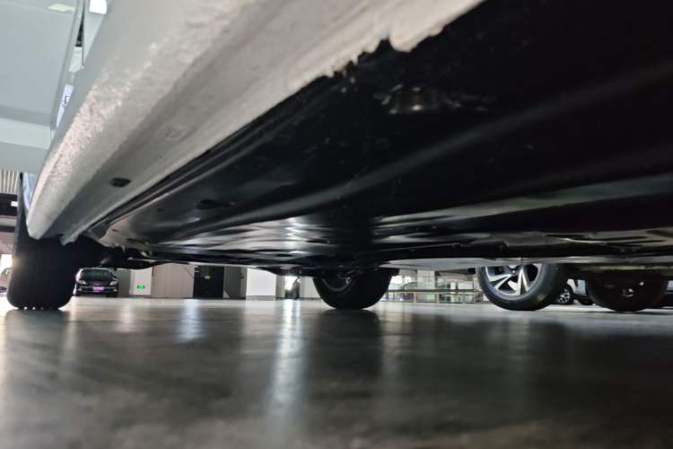 Used Volkswagen Sagitar 2025 Facelift 200TSI DSG Flyover Edition Right Side Sill