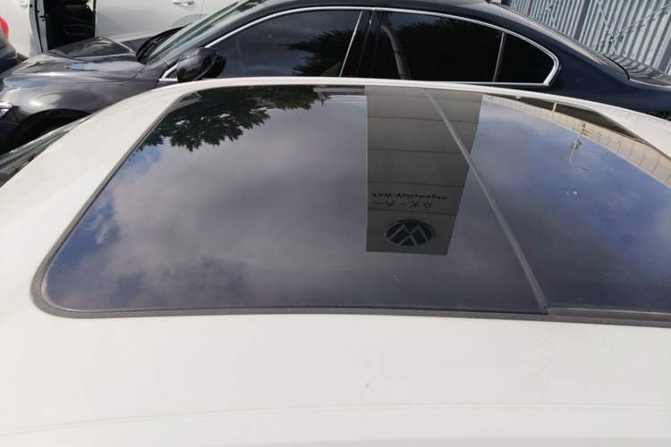 Used Volkswagen Sagitar 2025 Revised Version Three 300TSI DSG Excellence Edition Roof