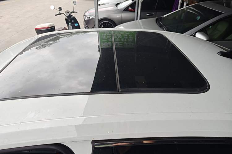 Used Volkswagen Sagitar 2025 300TSI DSG Excellence Edition Roof