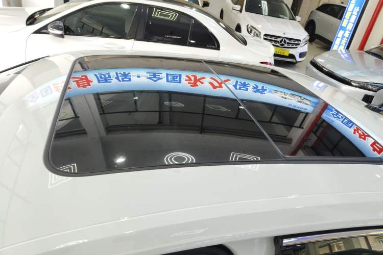 Used Volkswagen Sagitar 2025 300TSI DSG Excellence Edition Roof