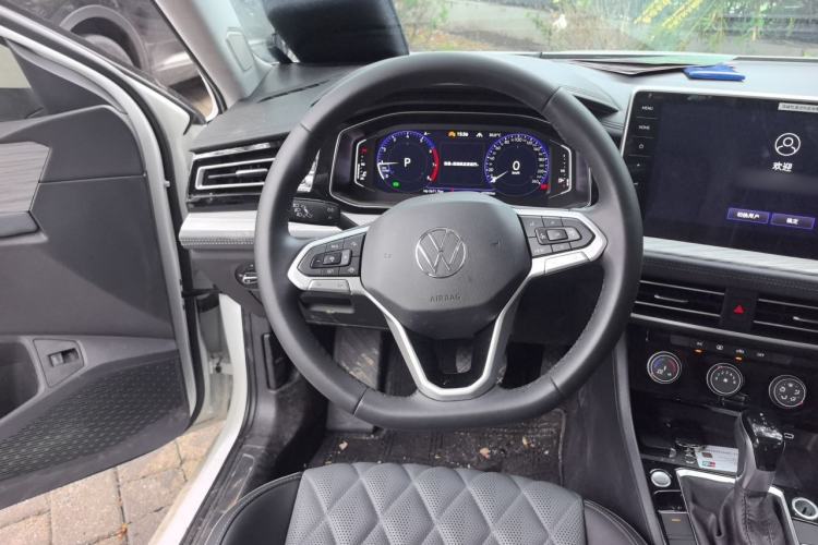 Used Volkswagen Sagitar 2025 Revised Version Three 300TSI DSG Excellence Edition Steering Wheel