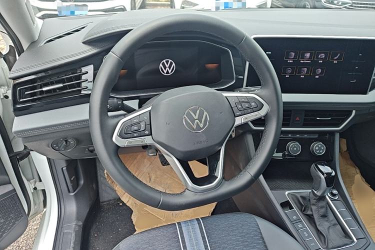 Used Volkswagen Sagitar 2025 200TSI DSG Flyover Edition Steering Wheel