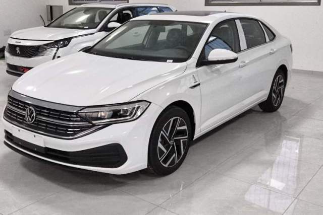 Ojetý Volkswagen Sagitar 2025 300TSI DSG Flyover Edition