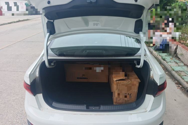 Used Volkswagen Sagitar 2025 Revised 300TSI DSG Excellence Edition Trunk