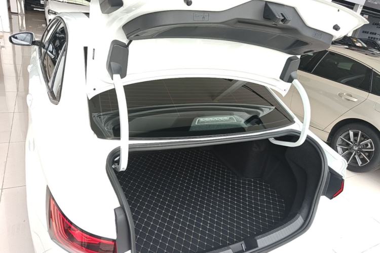 Used Volkswagen Sagitar 2025 200TSI DSG Flyover Edition Trunk