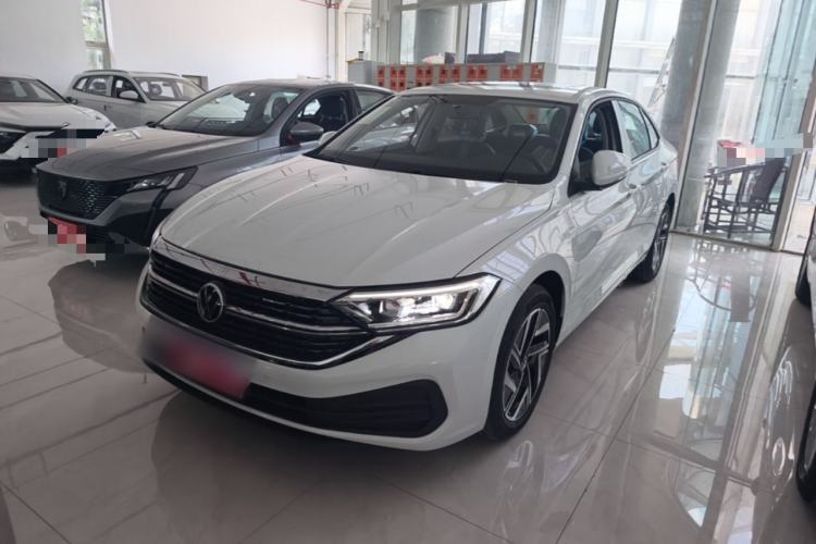 Volkswagen Sagitar 2025 Facelifted 300TSI DSG Flyover Edition