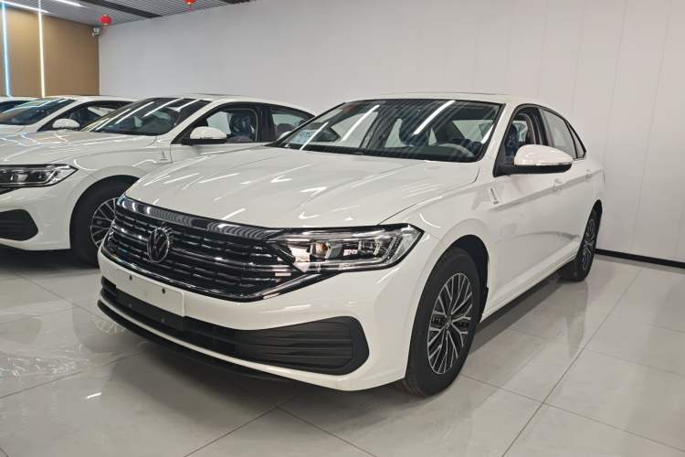 Ojetý Volkswagen Sagitar 2025 Facelift 200TSI DSG Flyover Edition Guazi used car, China used car export, Used car for sale, Used  cars, Cheapest cars for sale