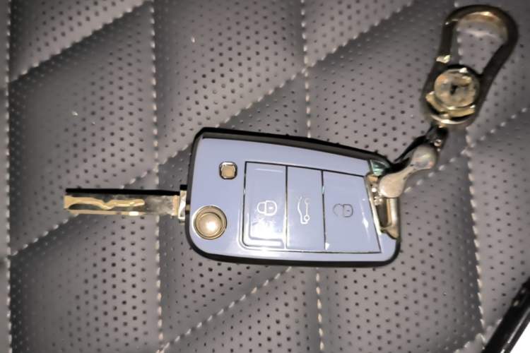 Used Volkswagen Sagitar 2025 300TSI DSG Excellence Edition Vehicle Key