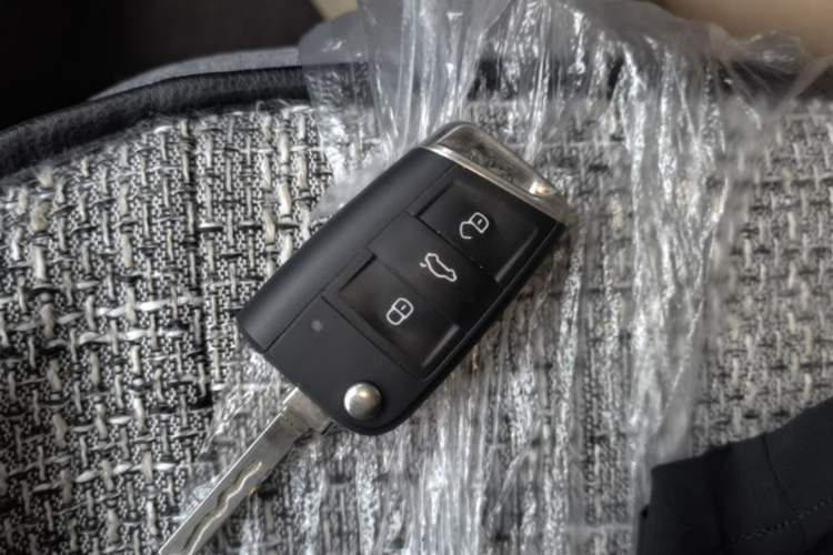 Used Volkswagen Sagitar 2025 Facelift 200TSI DSG Flyover Edition Vehicle Key
