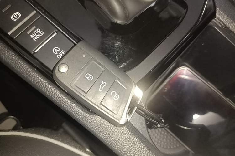 Used Volkswagen Sagitar 2025 300TSI DSG Excellence Edition Vehicle Key