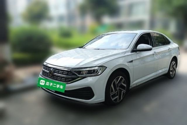 Ojetý Volkswagen Sagitar 2025 Revised Version Three 300TSI DSG Excellence Edition